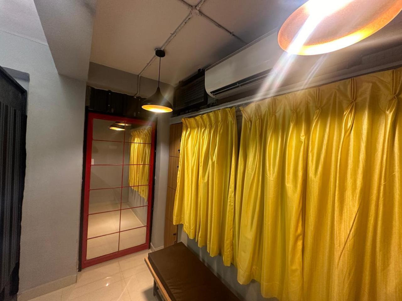 Travotale Hostel And Cowork Koregaonpark Pune Esterno foto